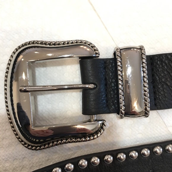 B-low The Belt Taos Studded Sz Large NWOT SOLD OUT - Picture 3 of 8